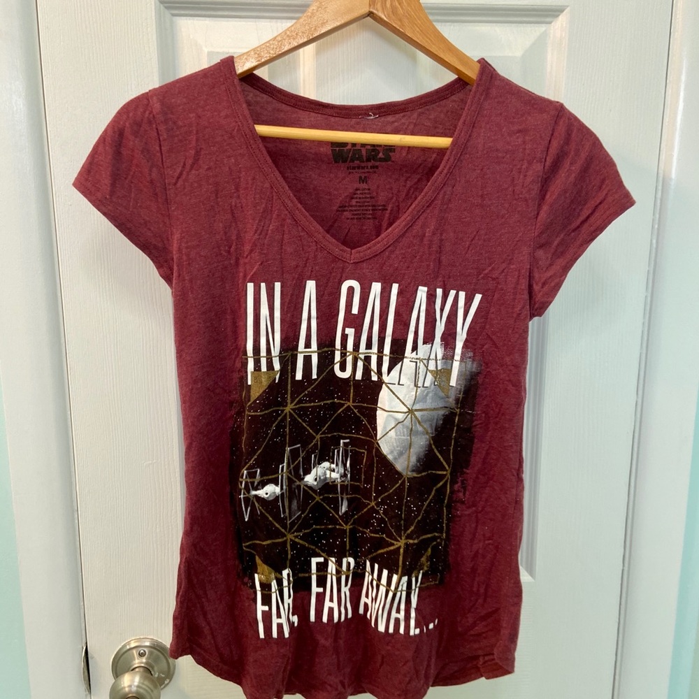 🍄Star Wars Tee - burgundy